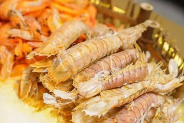 【旅遊鋒】深坑自助海鮮饗宴中的奢華體驗