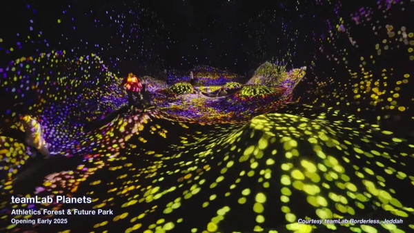 東京豐洲teamLab Planets延長至2027 新作品登場！走進水晶宇宙+光球空間 