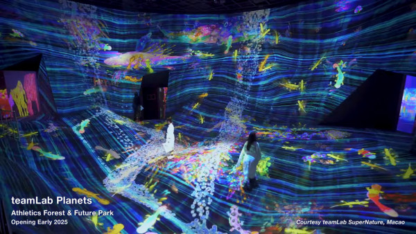 東京豐洲teamLab Planets延長至2027 新作品登場！走進水晶宇宙+光球空間 