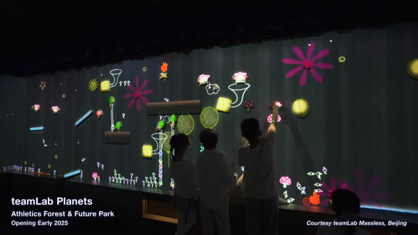 東京豐洲teamLab Planets延長至2027 新作品登場！走進水晶宇宙+光球空間 
