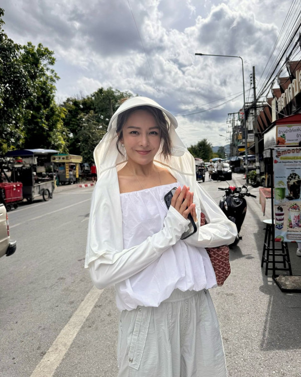 張曦雯遊泰國大曬男友視角 被指美貌進化似泰國女星？ 