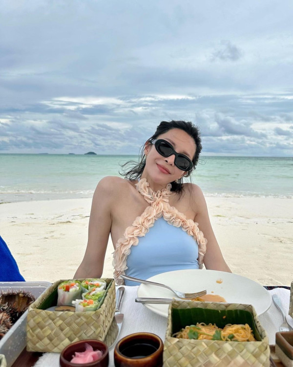 張曦雯遊泰國大曬男友視角 被指美貌進化似泰國女星？ 