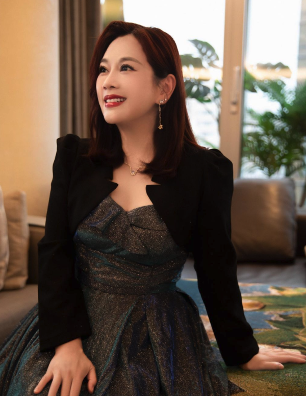 盤點娛樂圈10對姐弟戀「女大過男」！真愛面前年齡不是問題？最誇張相差12年