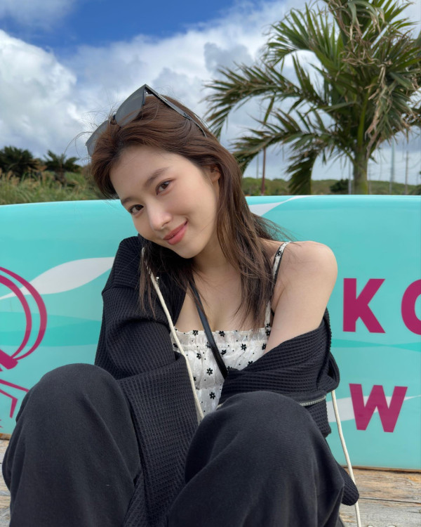 「談戀愛就完蛋了的藝人」第9位 : TWICE SANA