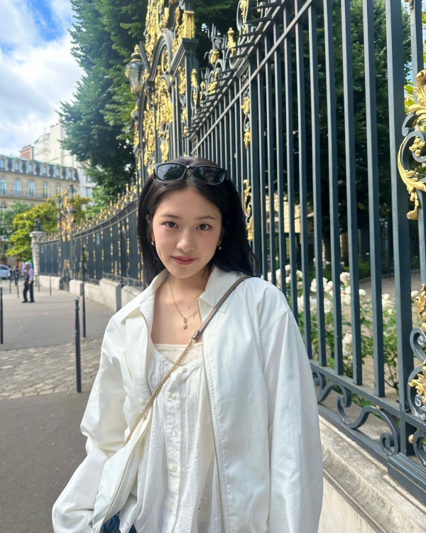 「談戀愛就完蛋了的藝人」第5位 : IVE 安俞真