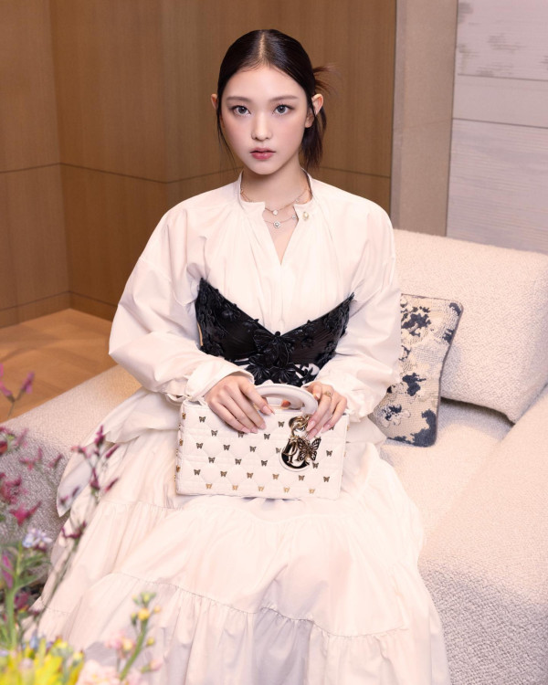 「談戀愛就完蛋了的藝人」第4位 : NewJeans Hearin