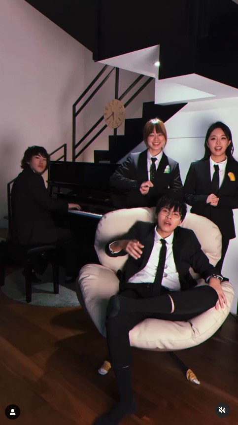 2024巴黎奧運｜無綫歌手被錯認為「劍后」江旻憓 爆媽媽狂收恭喜訊息：話多謝我栽培 