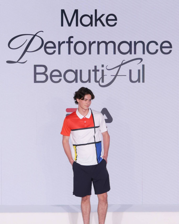 巴黎奧運|香港代表團團服曝光!開幕禮服/領獎服/休閒隊服