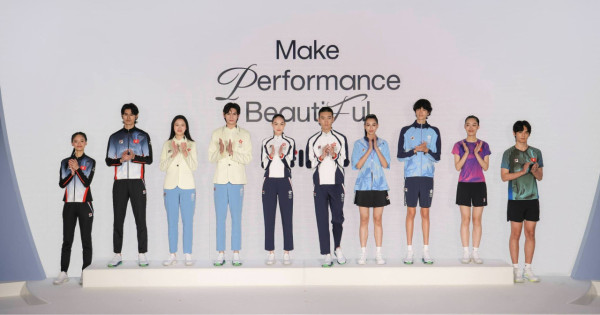 巴黎奧運|香港代表團團服曝光!開幕禮服/領獎服/休閒隊服