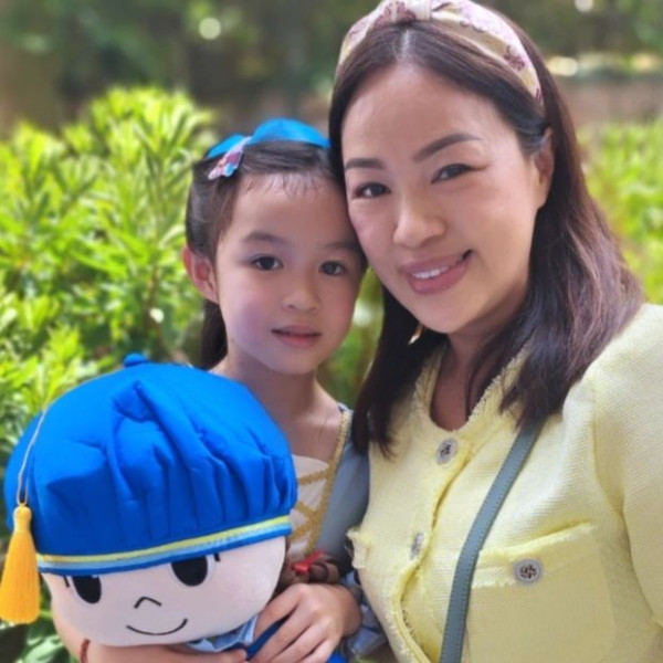 TVB「御用師奶」李漫芬哥哥原來係機師 書展出書獲全家總動員支持 