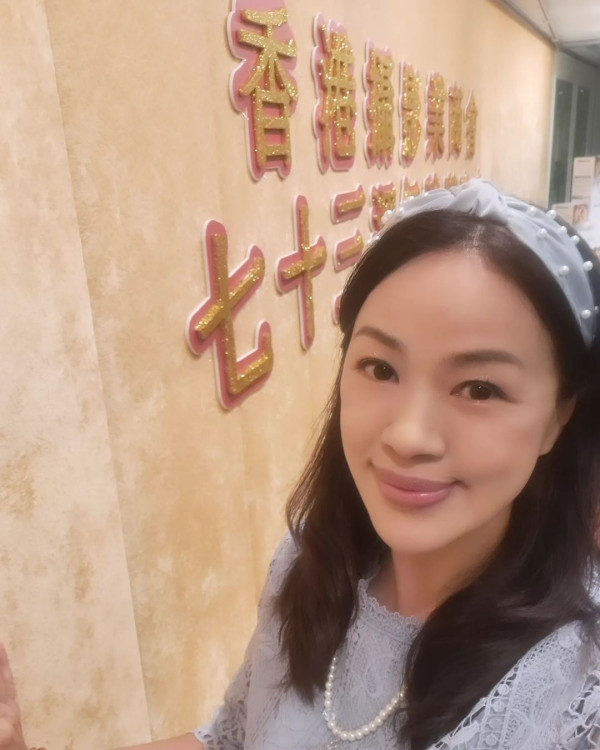 TVB「御用師奶」李漫芬哥哥原來係機師 書展出書獲全家總動員支持 