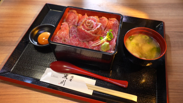 感動味蕾美食餐廳100強關西篇｜周奕瑋全新日本旅遊節目每集景點 推介必食黑毛和牛燒肉/隱世壽司店、串燒店 