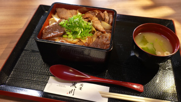 感動味蕾美食餐廳100強關西篇｜周奕瑋全新日本旅遊節目每集景點 推介必食黑毛和牛燒肉/隱世壽司店、串燒店 