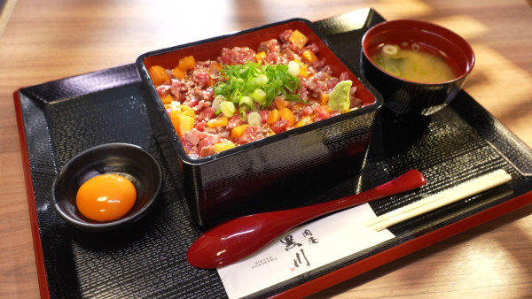 感動味蕾美食餐廳100強關西篇｜周奕瑋全新日本旅遊節目每集景點 推介必食黑毛和牛燒肉/隱世壽司店、串燒店 