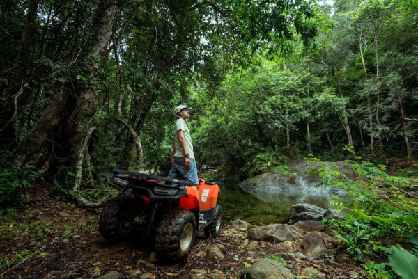 【飛女】世外桃源 – 泰國象島 