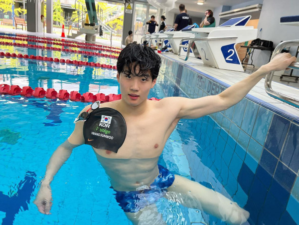 2024巴黎奧運男神運動員1. 南韓游泳選手黃宣優