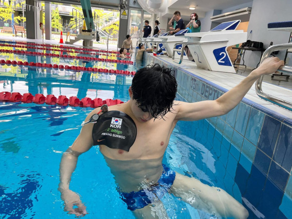 2024巴黎奧運男神運動員1. 南韓游泳選手黃宣優