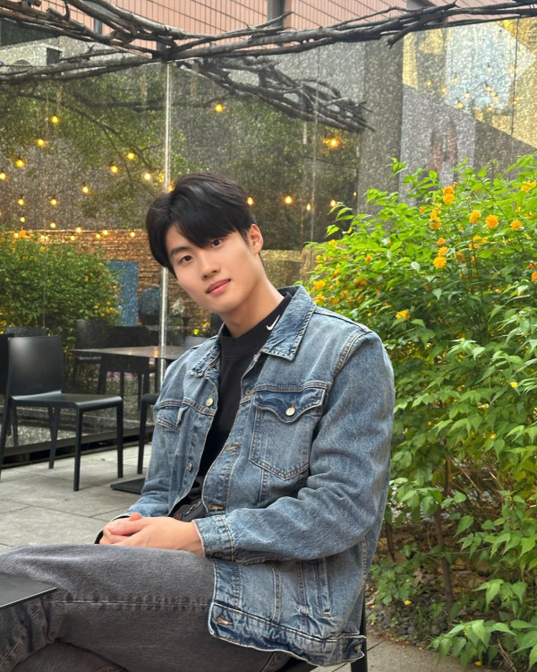 2024巴黎奧運男神運動員1. 南韓游泳選手黃宣優