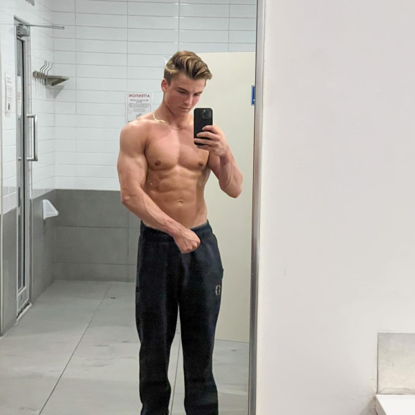 2024巴黎奧運男神運動員3. 加拿大體操運動員 Felix Dolci