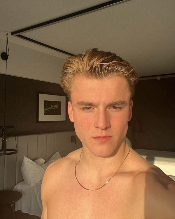 2024巴黎奧運男神運動員3. 加拿大體操運動員 Felix Dolci