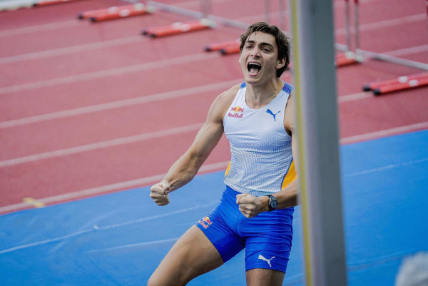 2024巴黎奧運男神運動員5. 瑞典撐竿跳飛人 Armand Mondo Duplantis