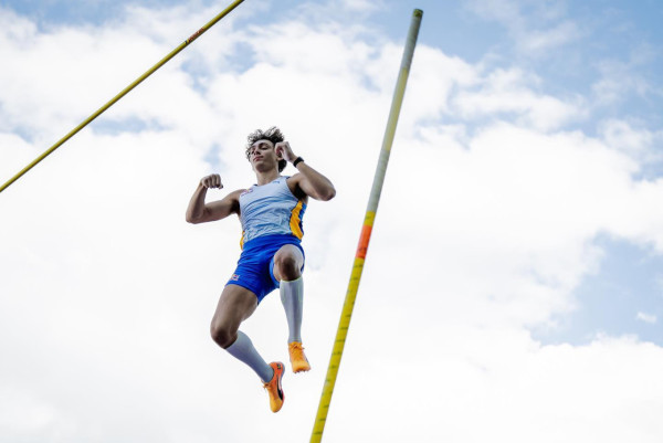 2024巴黎奧運男神運動員5. 瑞典撐竿跳飛人 Armand Mondo Duplantis