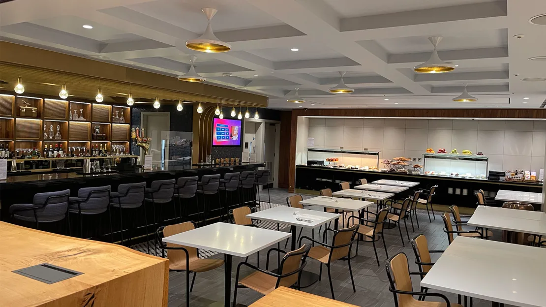 港男做錯1事被惡作劇取消機票 航空公司咁處理結局反轉 揚言回港會報警！ 