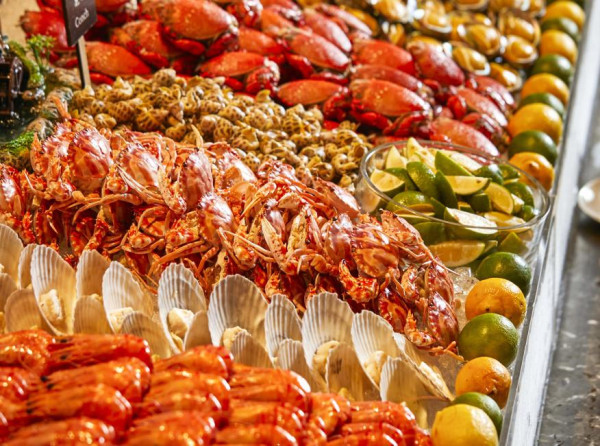 深圳龍華希爾頓逸林酒店 午、晚自助餐