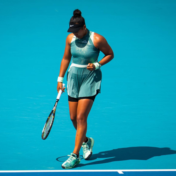 奧運選手紅毯造型|5. 大坂直美