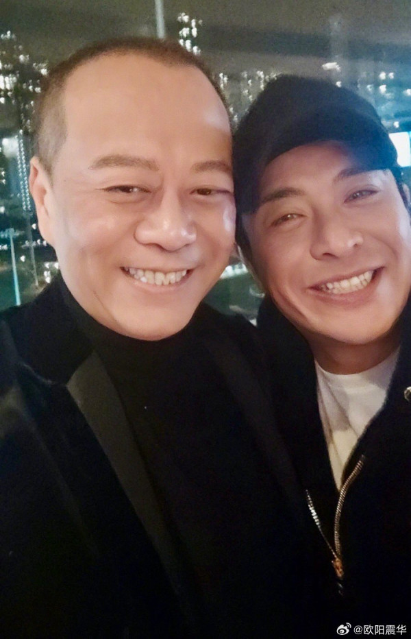  歐陽震華扮財神拜年驚見身形縮水暴瘦 兩頰凹陷惹網民擔憂：以為係AI圖