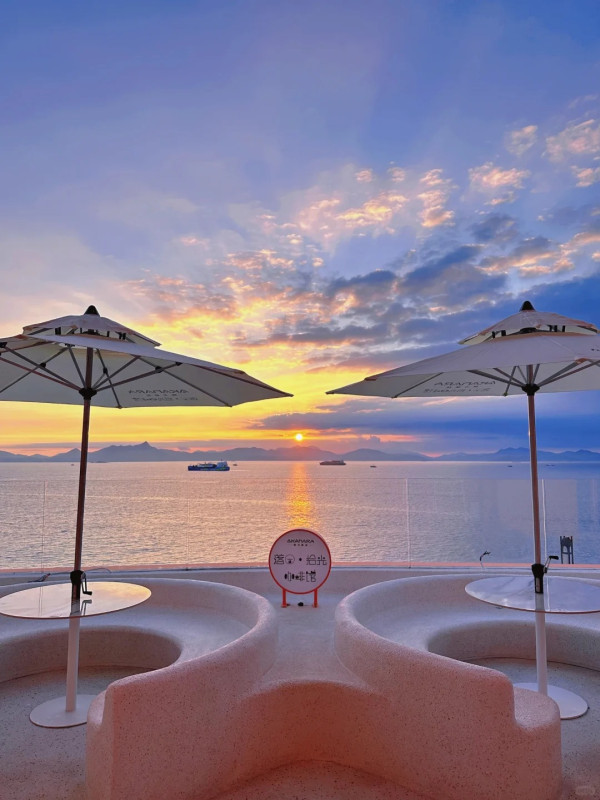 深圳南澳阿卡那拉琉璃海度假區！無敵大海景露台房/巖洞峼白酒吧 