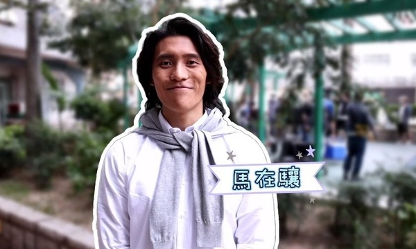 馬德鐘父子遊佛山被網友巧遇 兒子馬在驤外貌再成焦點 被嘲反似老竇 