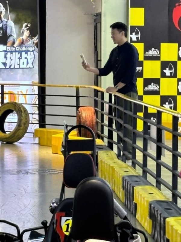 前TVB藝人陳智燊分享首次「港車北上」 稱珠海揸車與歐洲相似無難度 