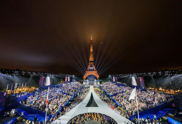 巴黎奧運丨開幕禮Celine Dion壓軸獻唱最感動 黃翠如被揭鏡頭後爆喊 方力申神救援