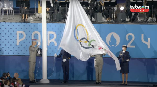 巴黎奧運｜開幕禮發生2大國際級尷尬場面！五環旗倒掛、南韓代表團變北韓 