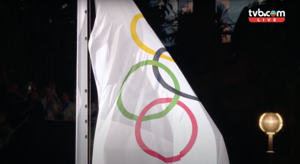 巴黎奧運｜開幕禮發生2大國際級尷尬場面！五環旗倒掛、南韓代表團變北韓 