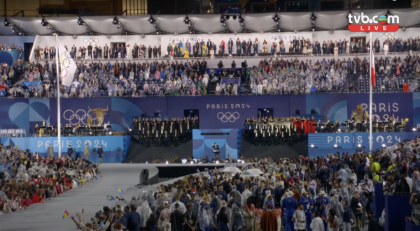 巴黎奧運｜開幕禮發生2大國際級尷尬場面！五環旗倒掛、南韓代表團變北韓 