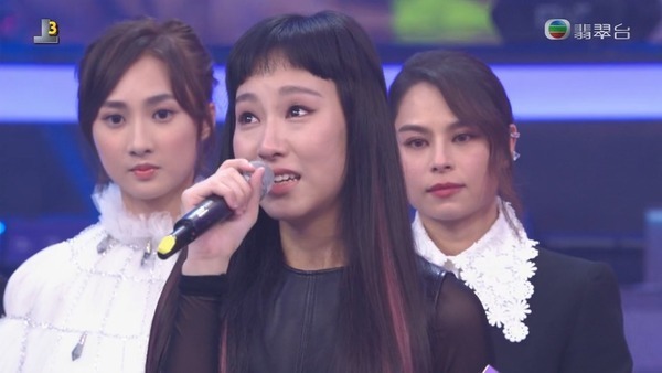 Gigi炎明熹韓國曬海量旅行靚相!多角度素顏自拍獲讚「零死角美女」