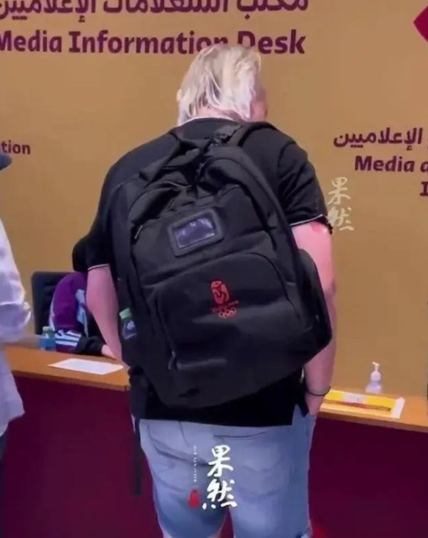 2024巴黎奧運|北京奧運背囊驚現巴黎街頭 外媒讚16年來完好無損 獲網友追捧「求同款」