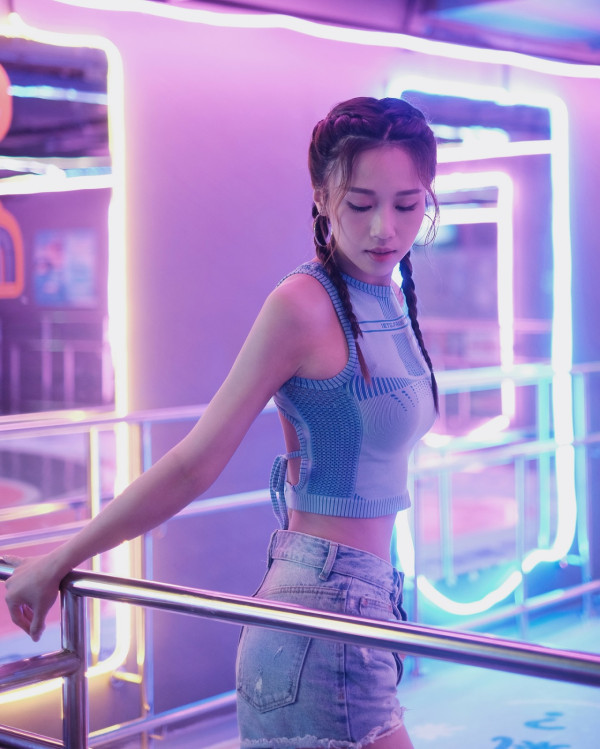 東張女神梁麗翹生日獲老公送美國農田！嫁入豪門升呢名媛狂晒奢華生活！ 