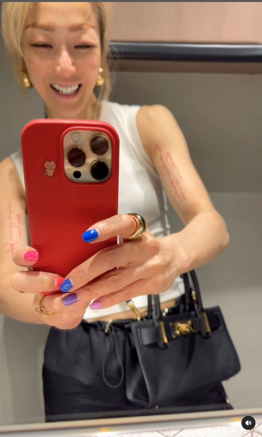 鄭秀文、許志安甜蜜遊東京被巧遇！完成個唱胃口大開 IG變「食播」 