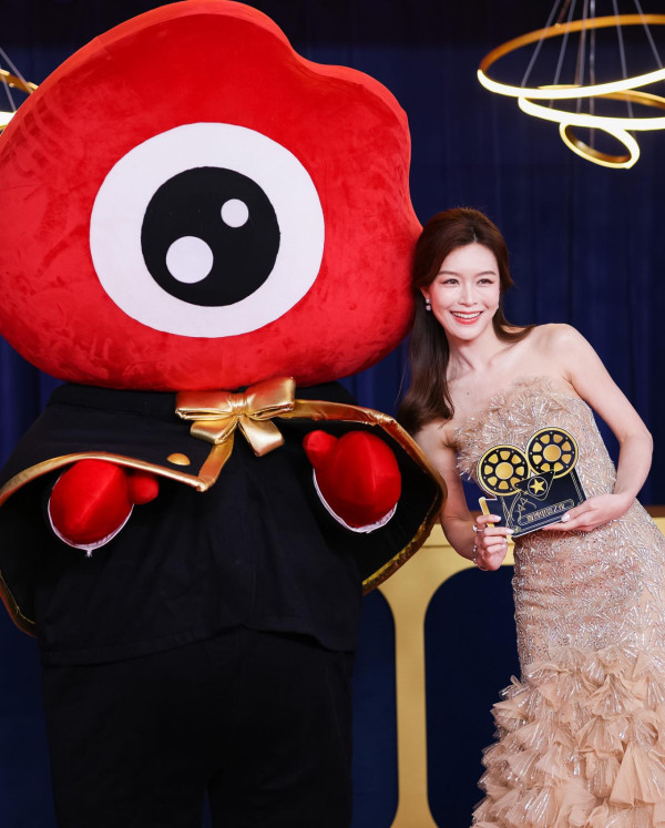 劉佩玥IG消失一個月終於上水!突然長文揭神隱原因!網民讚又靚咗