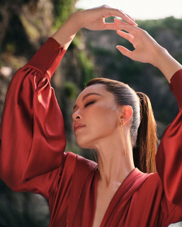 劉佩玥IG消失一個月終於上水!突然長文揭神隱原因!網民讚又靚咗