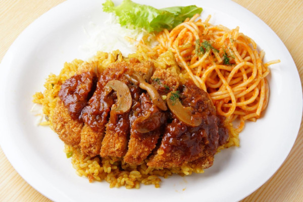 長崎景點｜長崎一日遊自由行攻略！福岡出發交通、必吃美食、歷史建築 