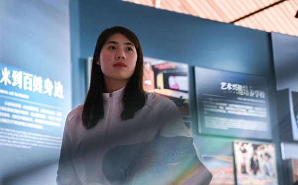 巴黎奧運｜「中國蝶后」張雨霏一人包辦6獎！傳獲霍啟山力追 有望繼郭晶晶後另一霍家金牌媳婦？ 