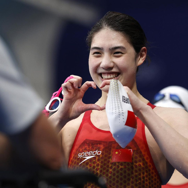 巴黎奧運｜「中國蝶后」張雨霏一人包辦6獎！傳獲霍啟山力追 有望繼郭晶晶後另一霍家金牌媳婦？ 