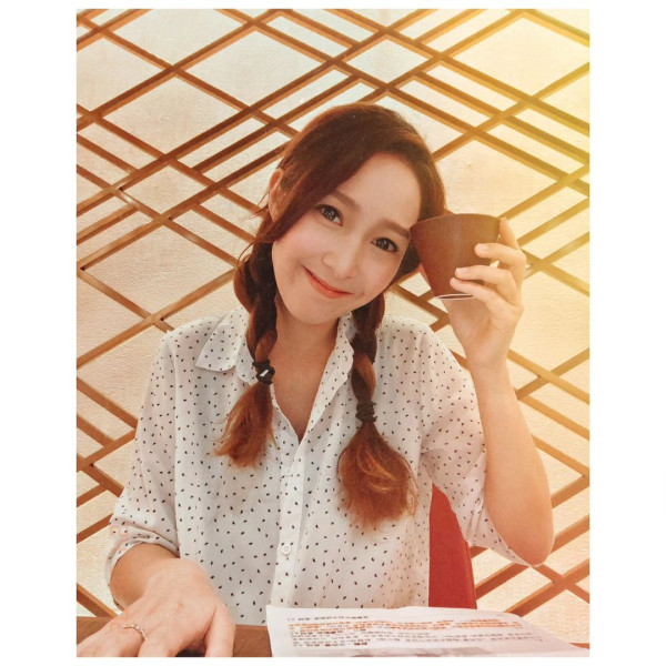 TVB女藝人獨遊佛山狂曬事業線 平時禾稈冚珍珠 原來係「有料」之人 