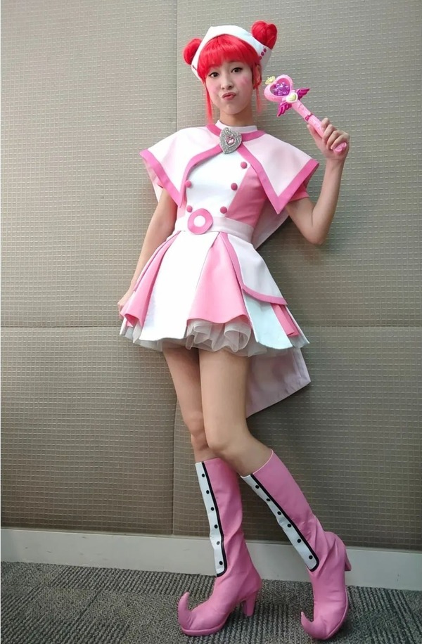 TVB女藝人獨遊佛山狂曬事業線 平時禾稈冚珍珠 原來係「有料」之人 