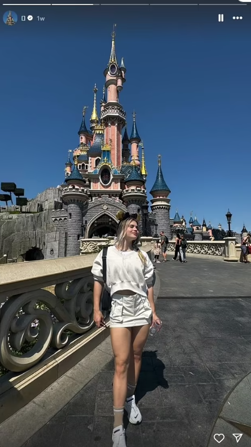 巴黎奧運｜美女泳手被指衣著曝露+偷去迪士尼令隊友分心  遭巴拉圭國家隊趕出選手村 