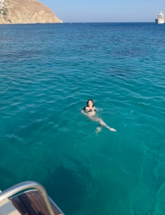 TVB花旦沖繩泳裝曬逆天長腿 玉背超吸睛!告別過往「肉肉身型」